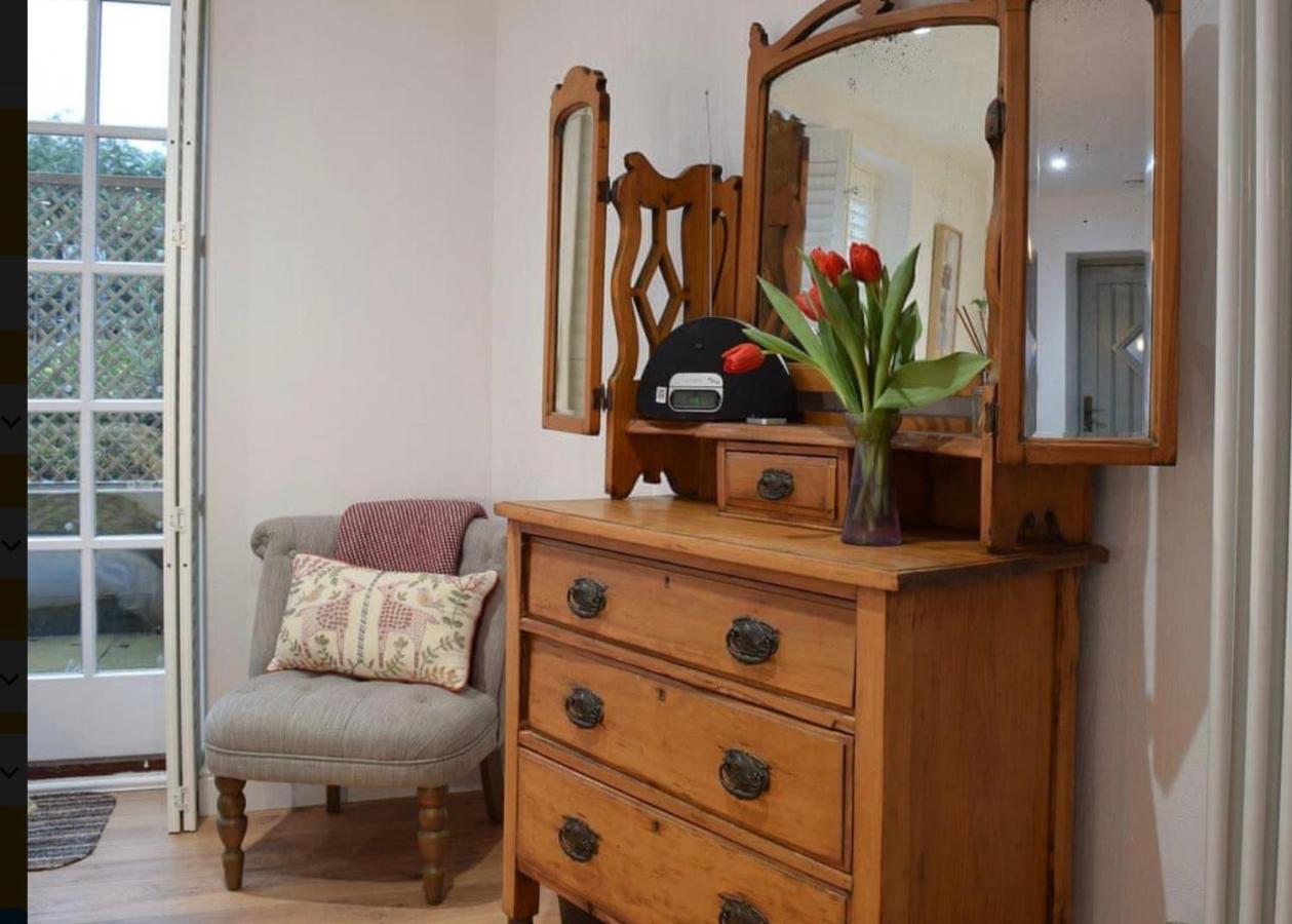 The Snug Entire Home Sleeps 2, Stratford Upon Avon Shottery Kültér fotó